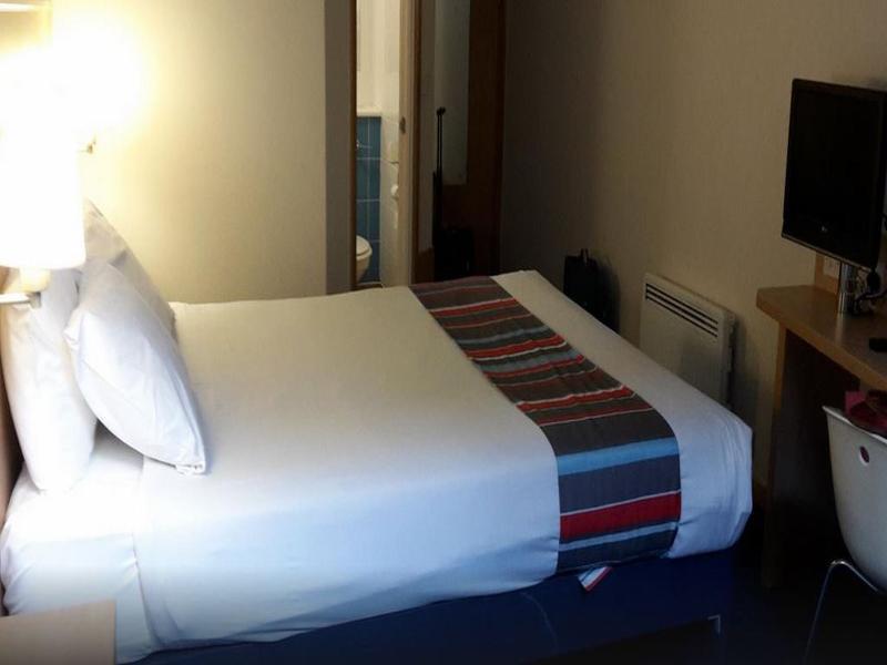 Travelodge London Central City Road Eksteriør billede