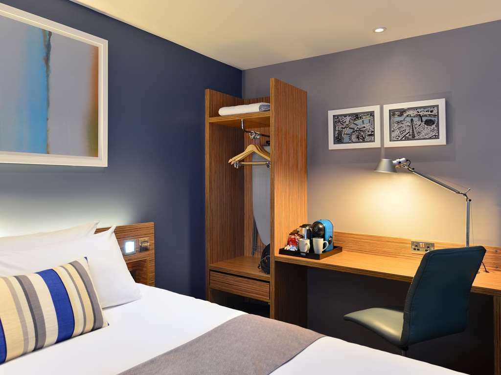 Travelodge London Central City Road Værelse billede