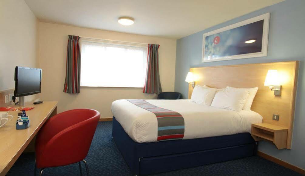 Travelodge London Central City Road Eksteriør billede